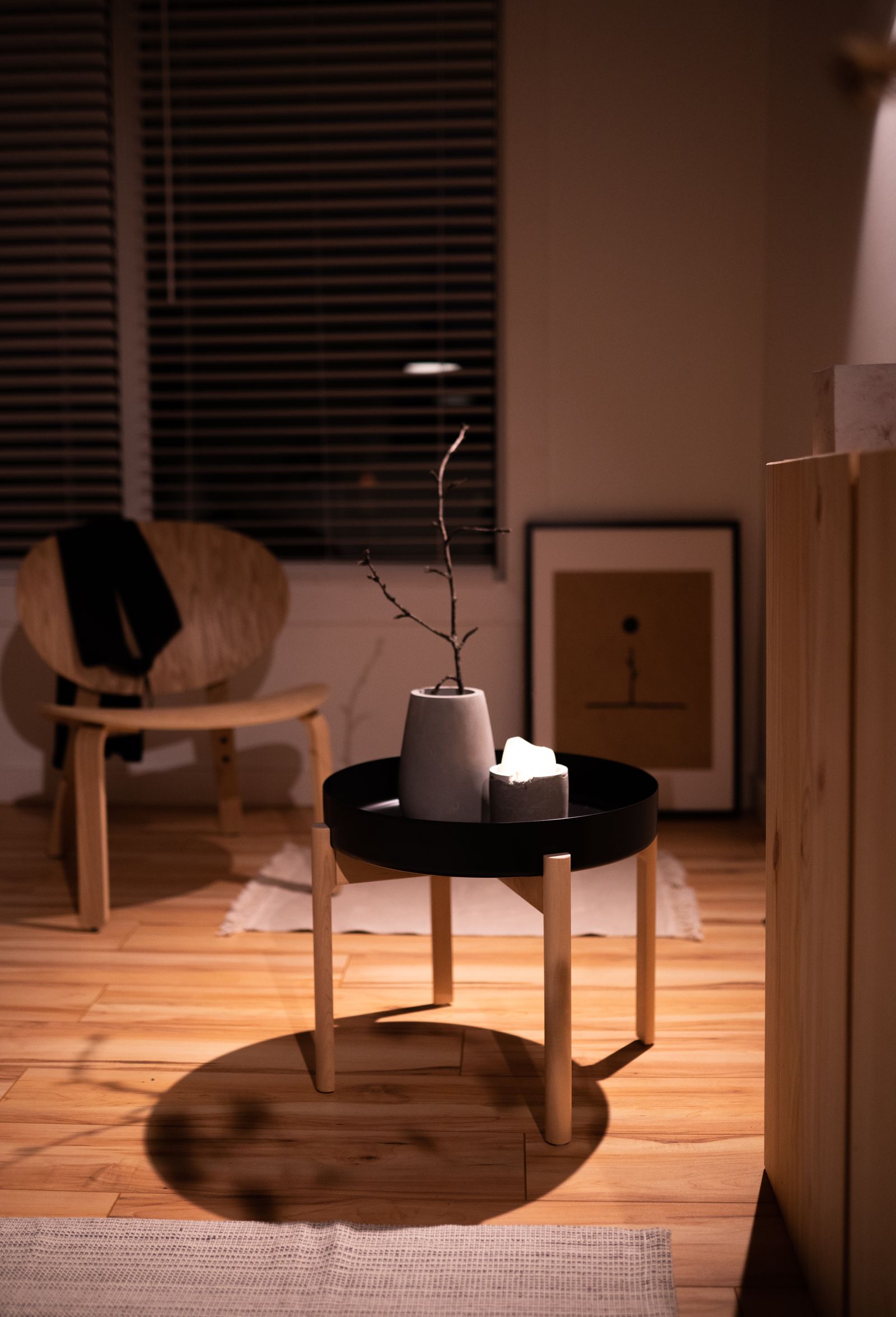 minimalist room design 2026 elegant Japandi living room with warm lighting