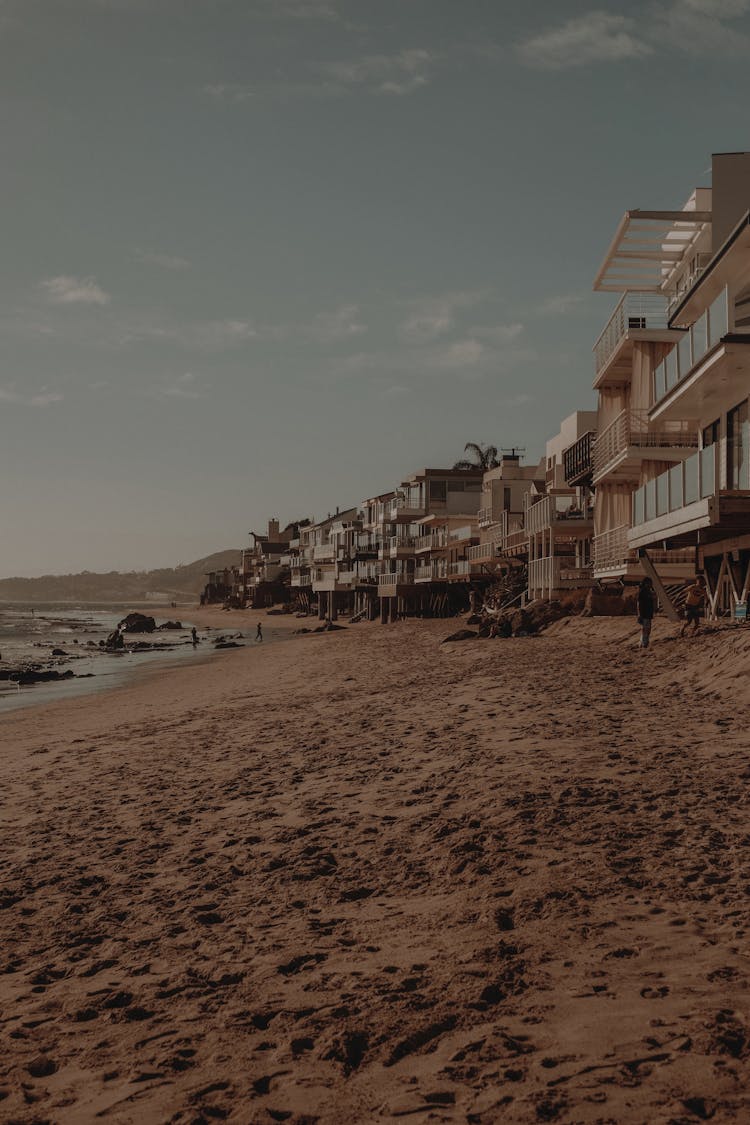 Houses On The Beach In California 