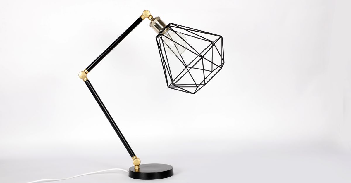 Magiske svævende pærer: Futuristisk belysning og gadgets fra gadgetsworld.dk