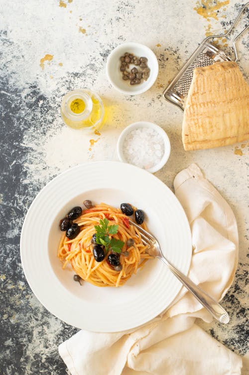 Pasta Dish with Capers 