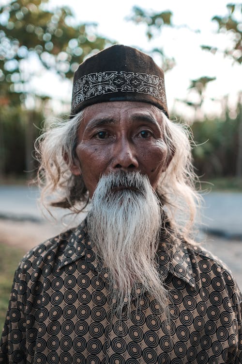 Gratis arkivbilde med ansiktshår, asiatisk mann, eldre
