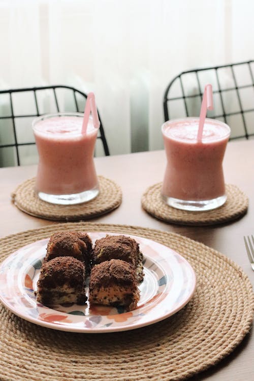 Tiramisu and Smoothies on the Table