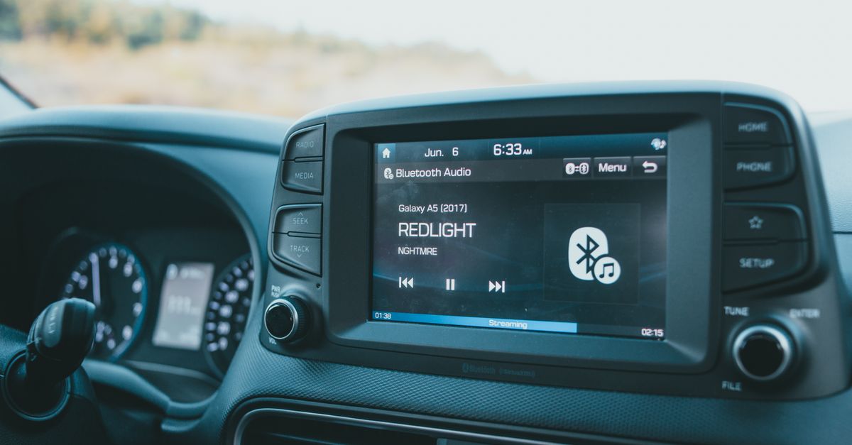 Android Auto Android Automotive car dashboard Google built-in infotainment