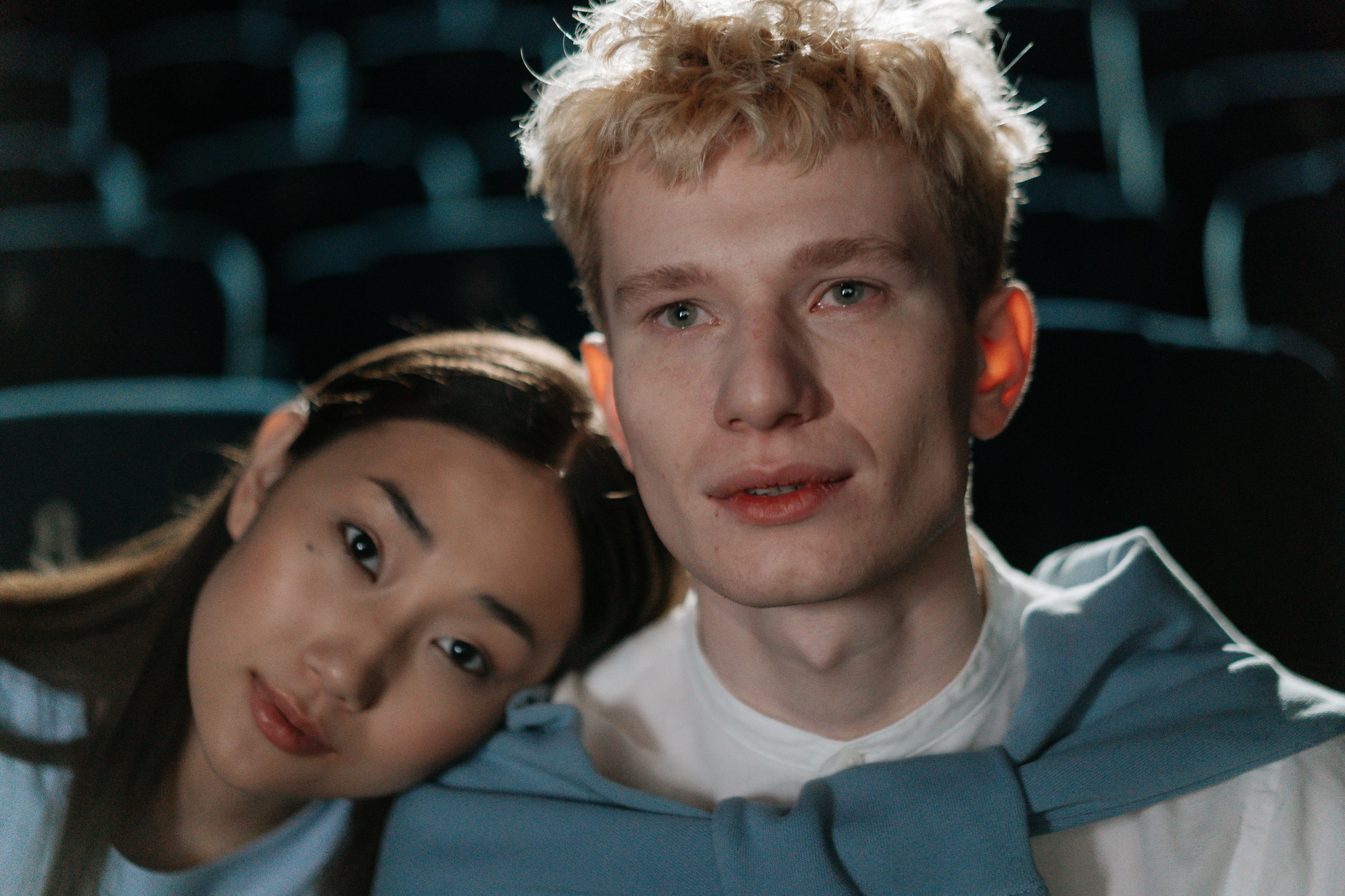 Ücretsiz adam, Aşk, Asyalı kadın içeren Ücretsiz stok fotoğraf Stok Fotoğraflar