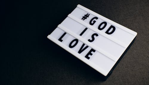 Kostnadsfri bild av bokstäver, gud är kärlek, information