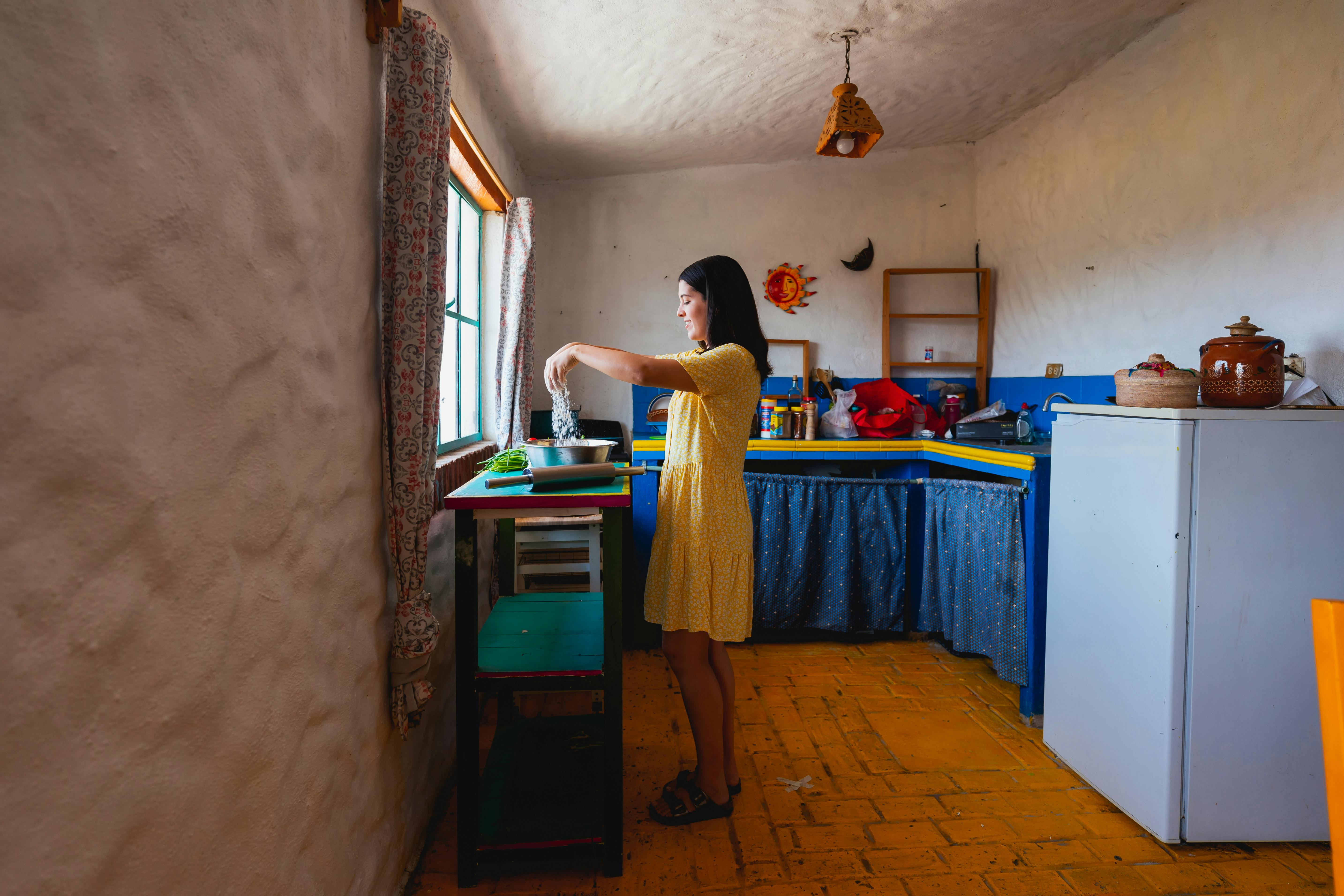 Cooking at Home With the Hudaks — Photo by Los Muertos Crew on Pexels