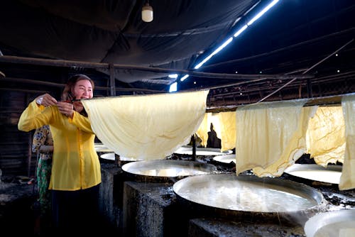 Foto profissional grátis de Asiático, cozimento, fábrica