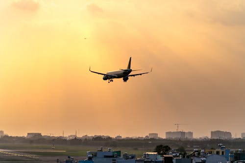 Безкоштовне стокове фото на тему «аеробус, Захід сонця, літак»