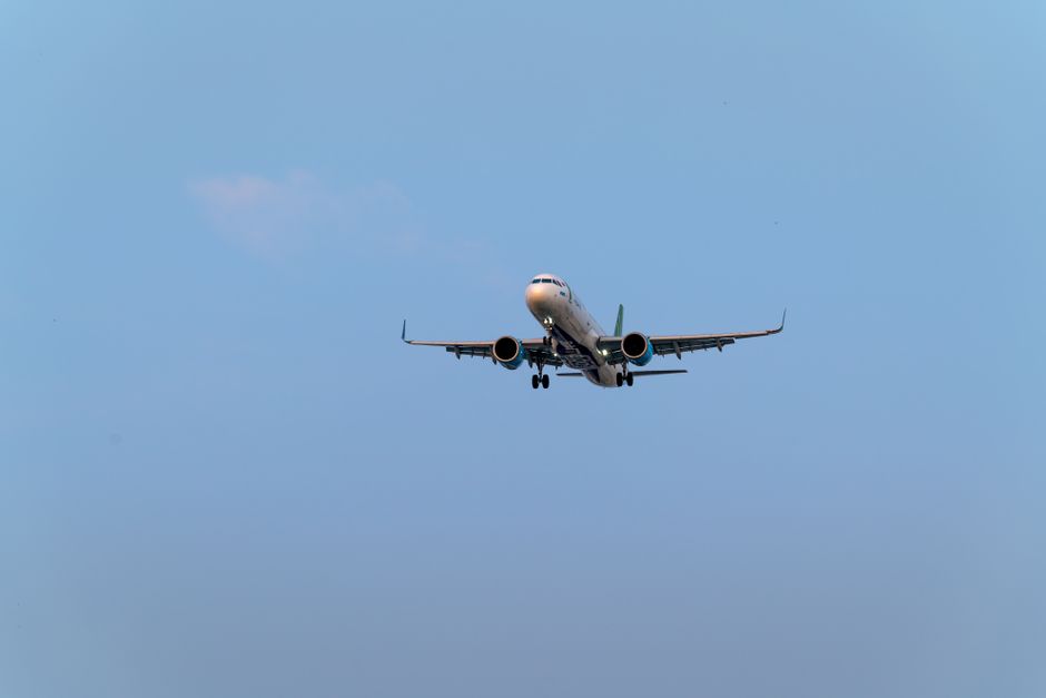 An Aer Lingus airplane on the tarmac at an Irish airport