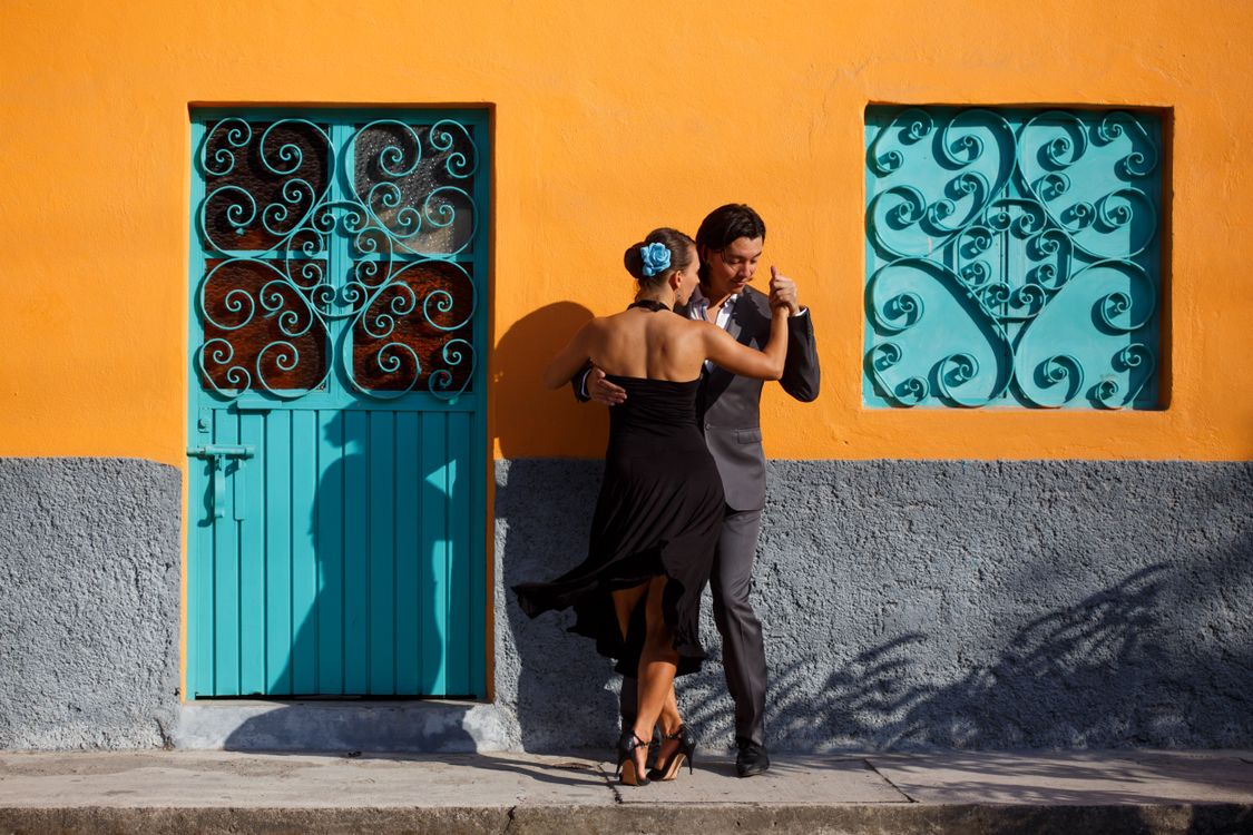 danseurs de salsa en pleine rue