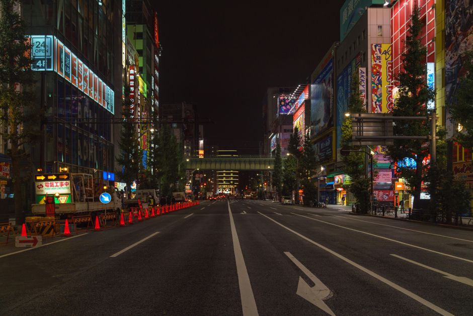Shibuya és Akihabara: Tokió legikonikusabb negyedei magyaroknak – Akihabara electric town Tokyo neon signs