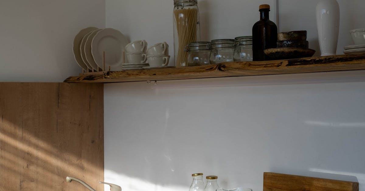 How to scald milk on stove top