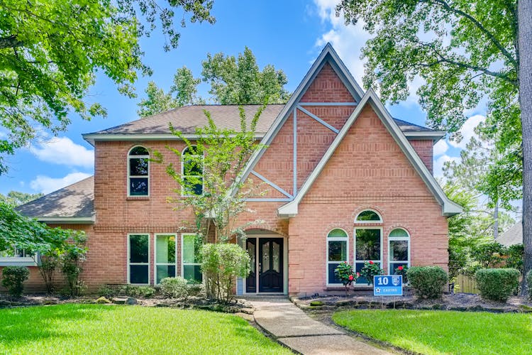 A Modern House In A Suburban For Sale