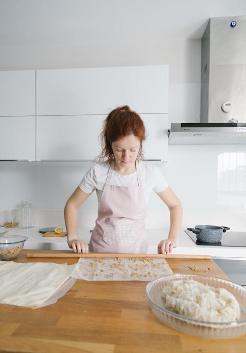 Ilmainen kuvapankkikuva tunnisteilla baklava, esiliina, kaulin