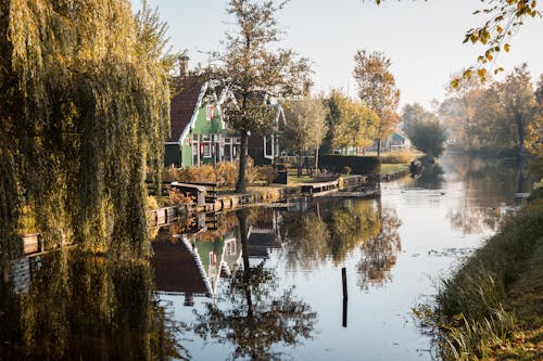 Darmowe zdjęcie z galerii z amsterdam, brzeg rzeki, domy