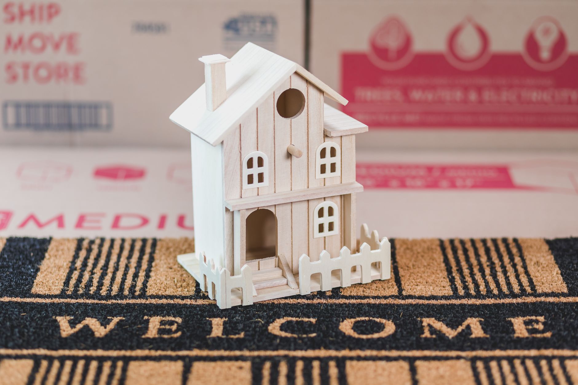 Einzug ins Haus mit Garten: Welche Geschenke wirklich passen?