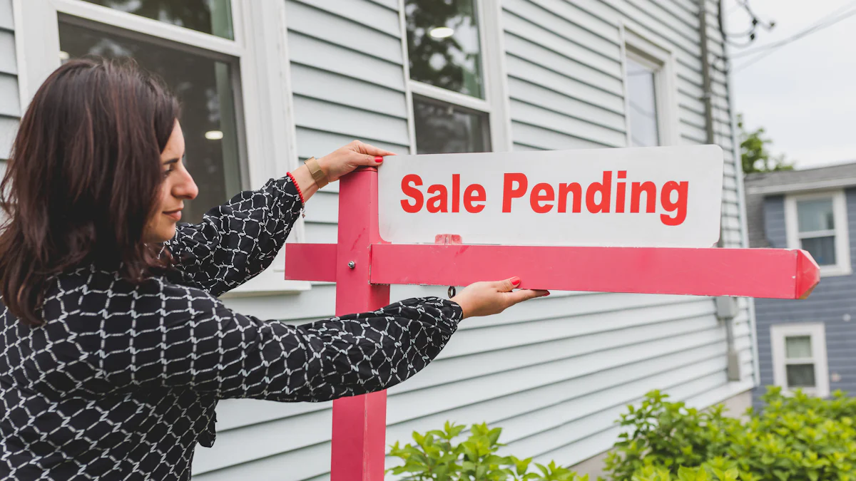 Selling Your Home? Why FSBO Sellers Should Consider Hiring a Real Estate Agent