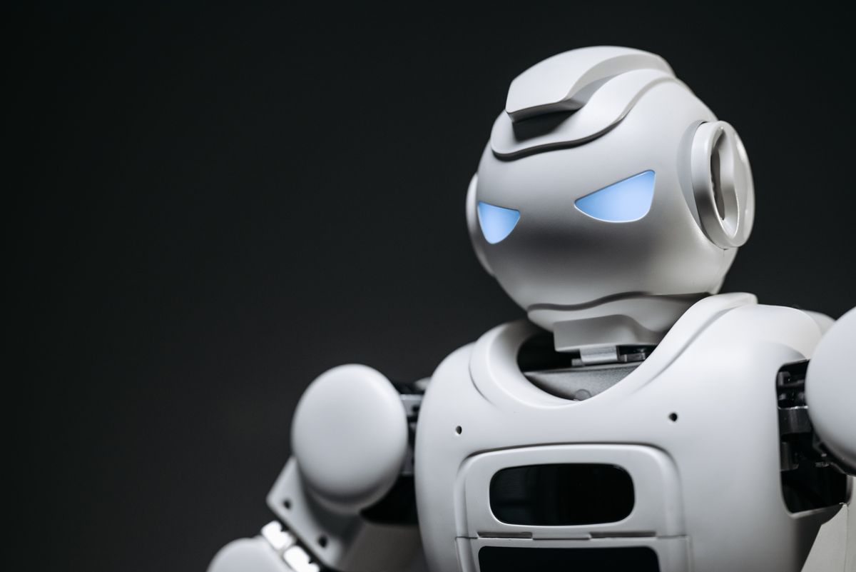 Anthropic开源购物与商家Agent:Shopify同日上线自研版,代理商务从概念进入可部署阶段-星火跨境XINGHUOS