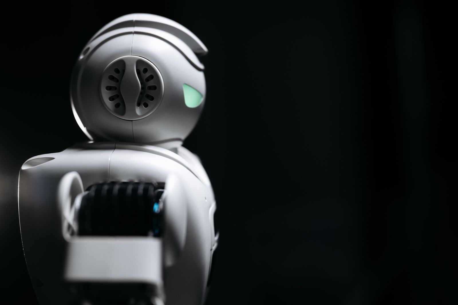 AI Agent 被駭了嗎?Acalvio 用「誘餌陷阱」讓惡意機器人自投羅網——2026 Agentic AI 安全深度解析 AI Agent 被駭了嗎?Acalvio 用「誘餌陷阱」讓惡意機器人自投羅網——2026 Agentic AI 安全深度解析