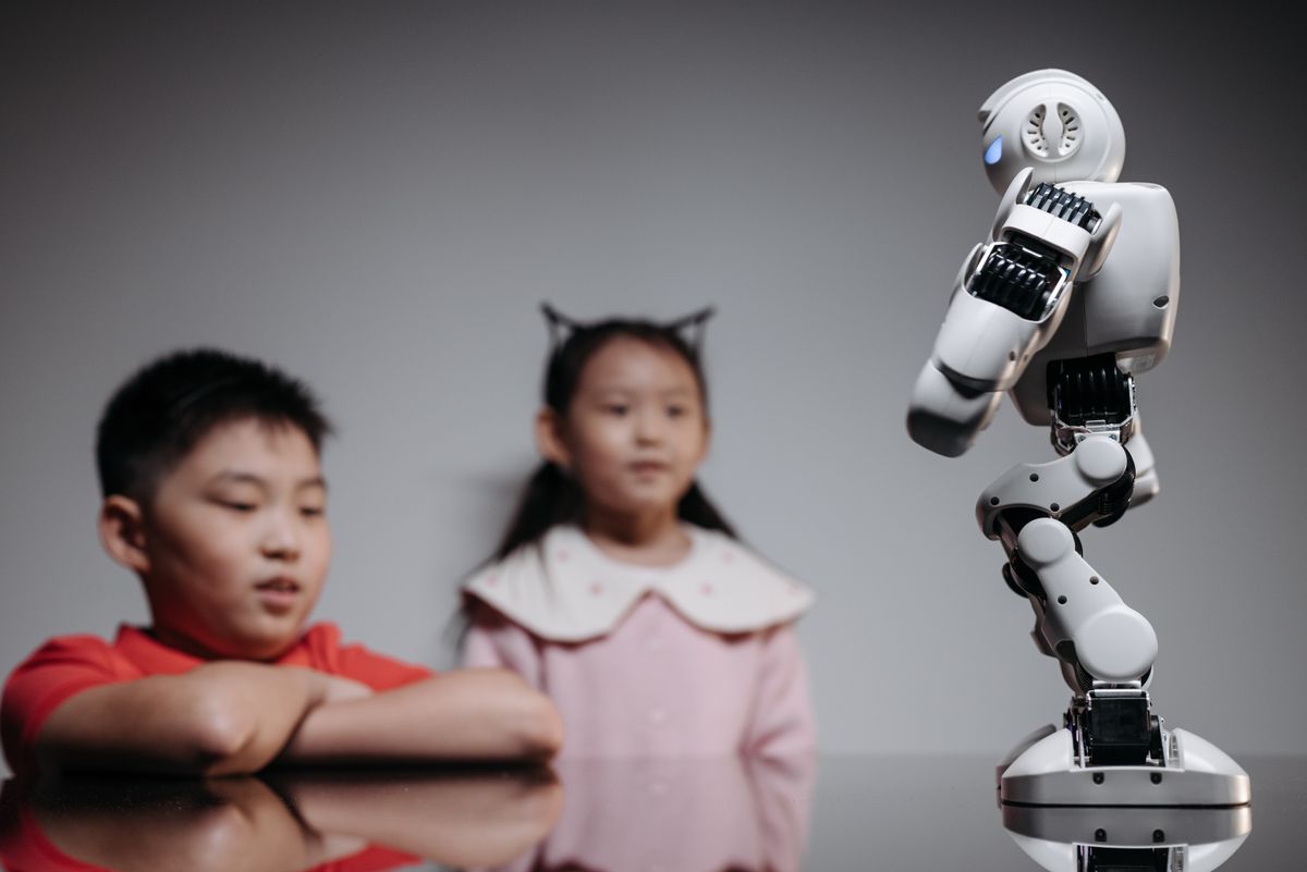 Micro-robots autonomes plus petits qu'un grain de sel : l'IA repousse 