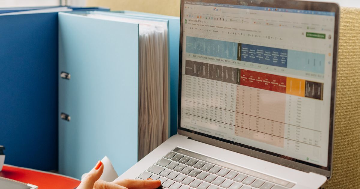 Comparing shipping software on a laptop