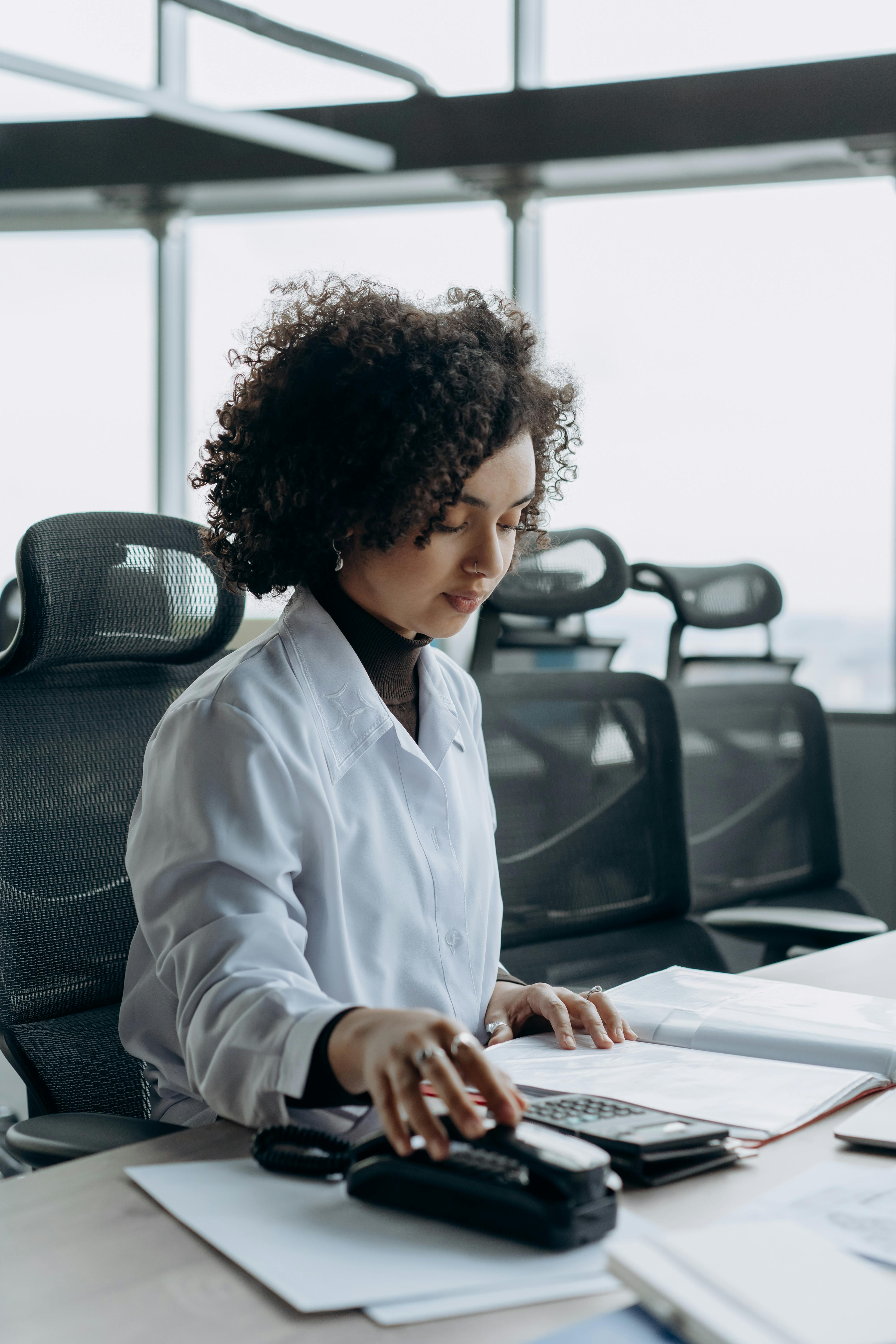  Fitness at Your Desk: Simple Office Workout Routines