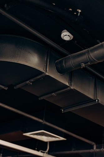 Modern HVAC installation ductwork
