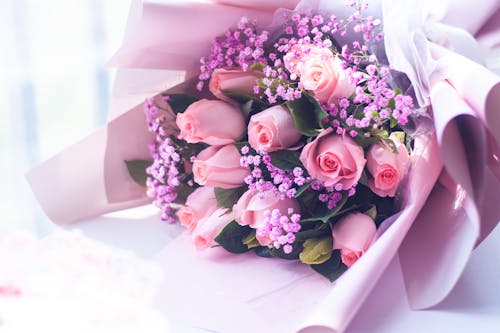 Free Close Up Shot of a Pink Roses Bouquet Stock Photo