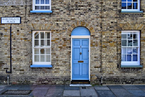 Fotobanka s bezplatnými fotkami na tému Anglicko, architektúra, drevené dvere