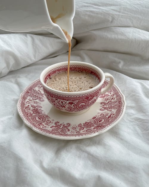 Darmowe zdjęcie z galerii z filiżanka i spodek, gorący napój, kawa