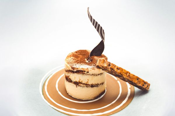 Tiramisu met chocoladegarnering – Nacira, Thermomix-adviseur in Antwerpen