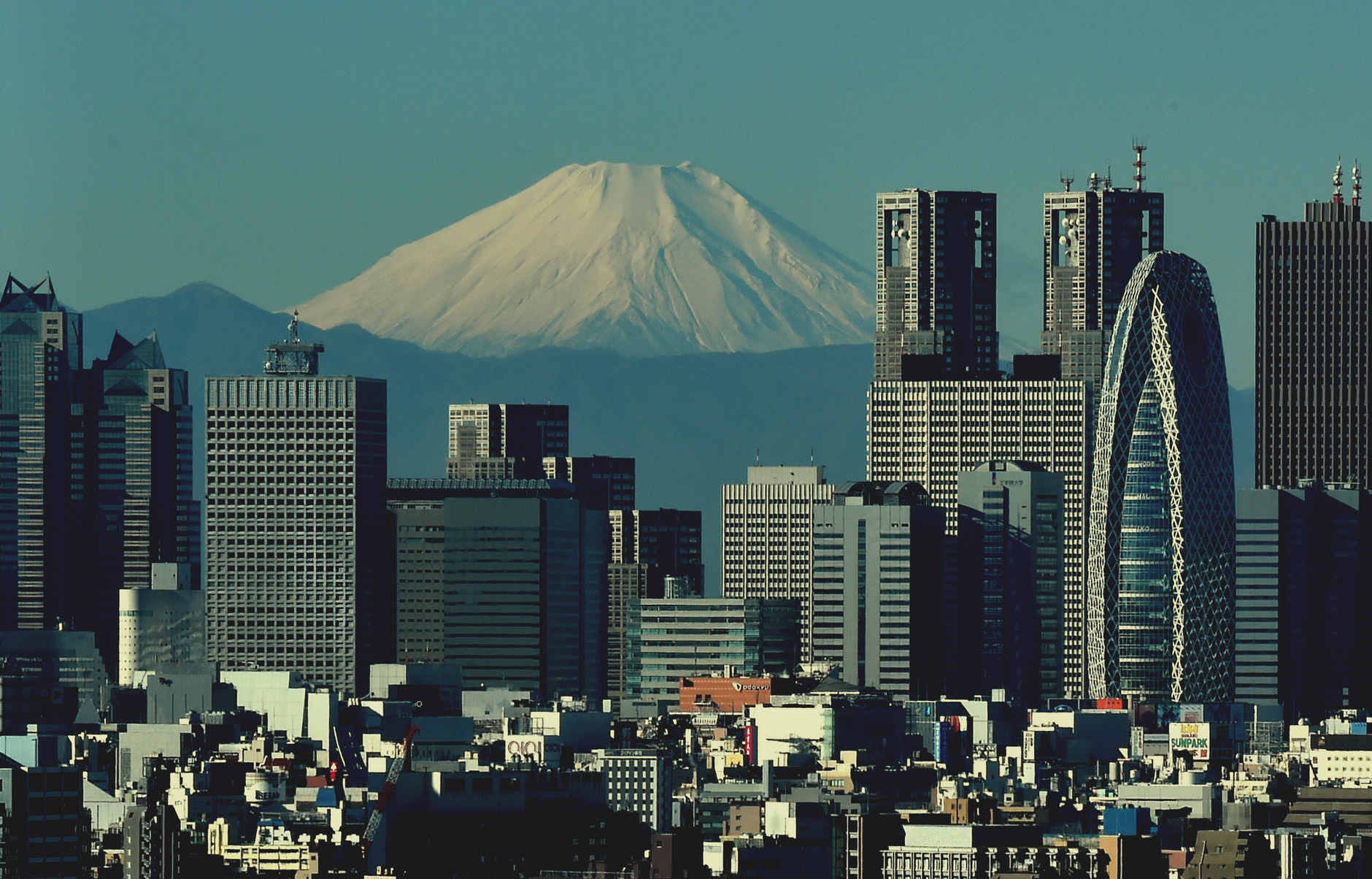Non-stop return flights to Tokyo from London starting from £707