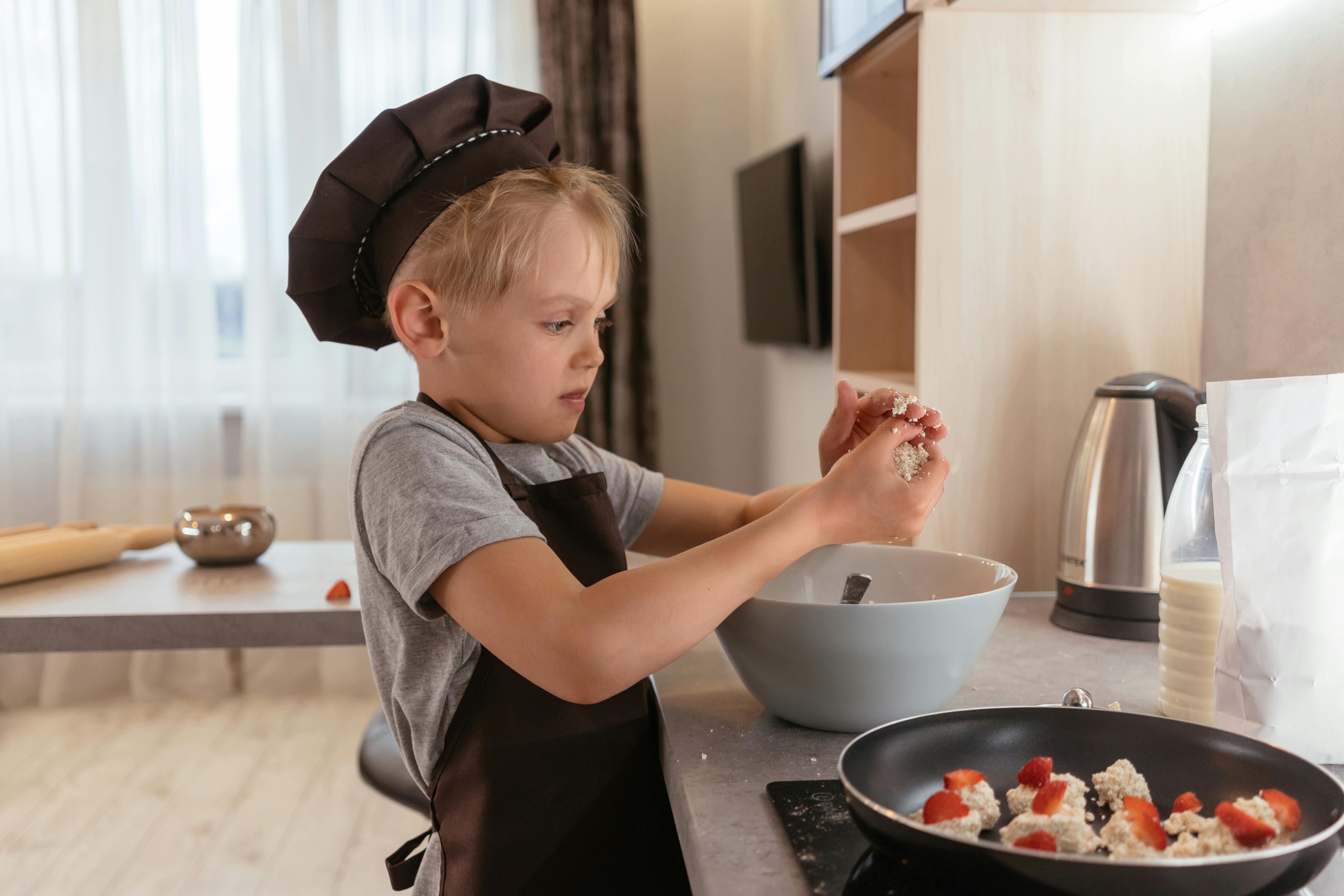 Don’t Stress About Cooking — You Can Leave It to the Pros With Our Favorite Meal Delivery Services — Photo by Mikhail Nilov o