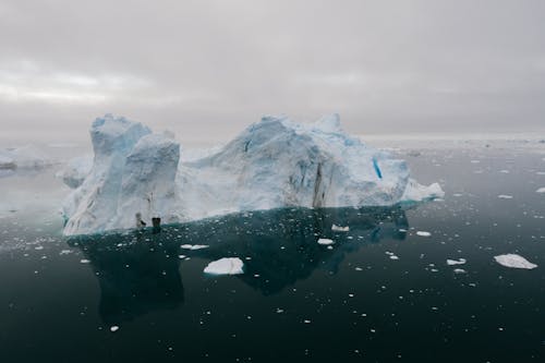 buz dağı, deniz, doğa içeren Ücretsiz stok fotoğraf