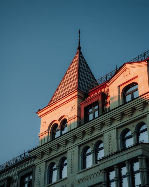 Gratis stockfoto met architectuur, betonnen constructie, buitenkant van het gebouw