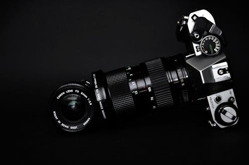 Free Black and Gray Slr Camera Stock Photo