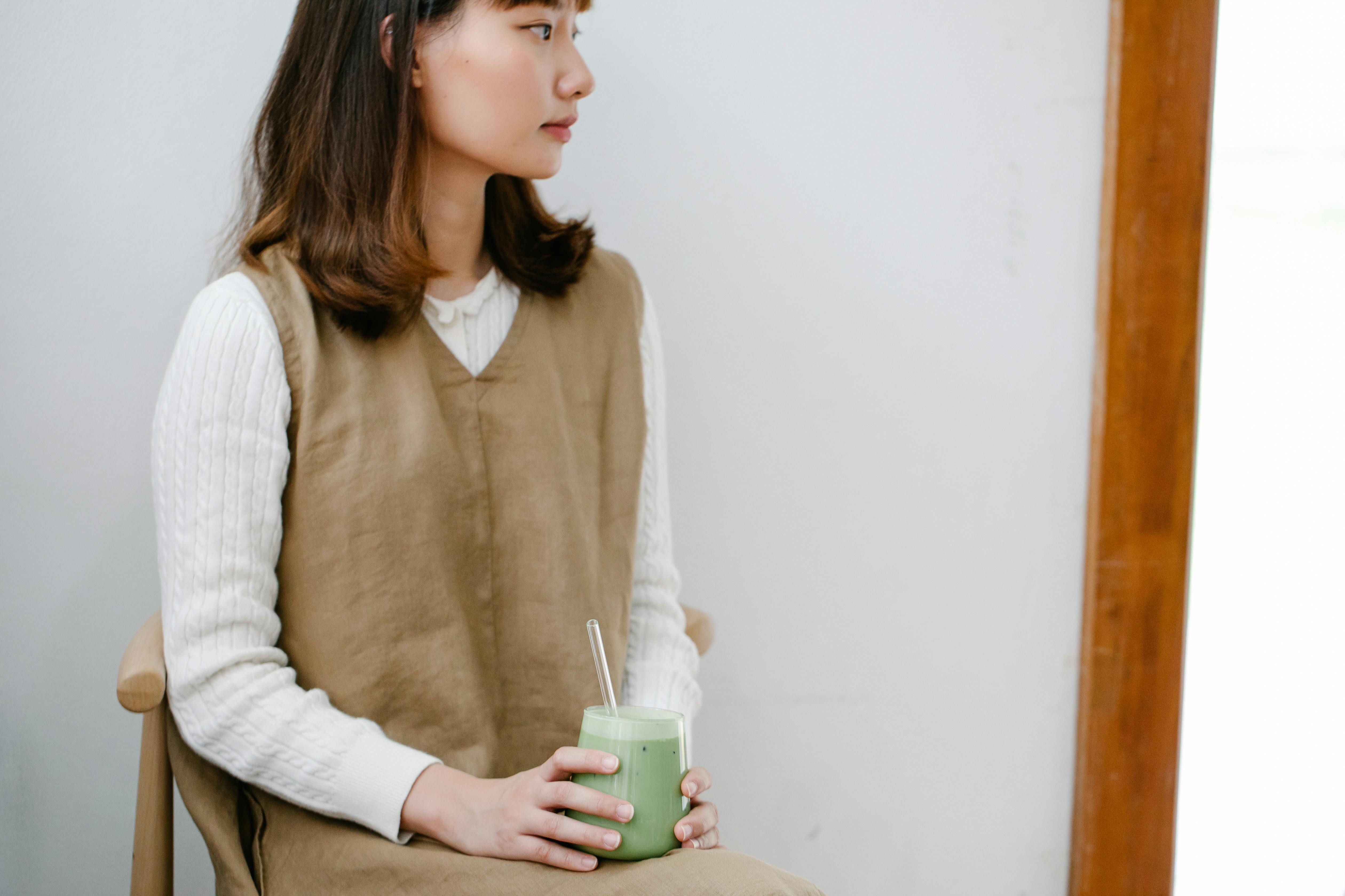 Moshi Moshi upbeat on lifestyle shopping — Photo by Anna Pou on Pexels