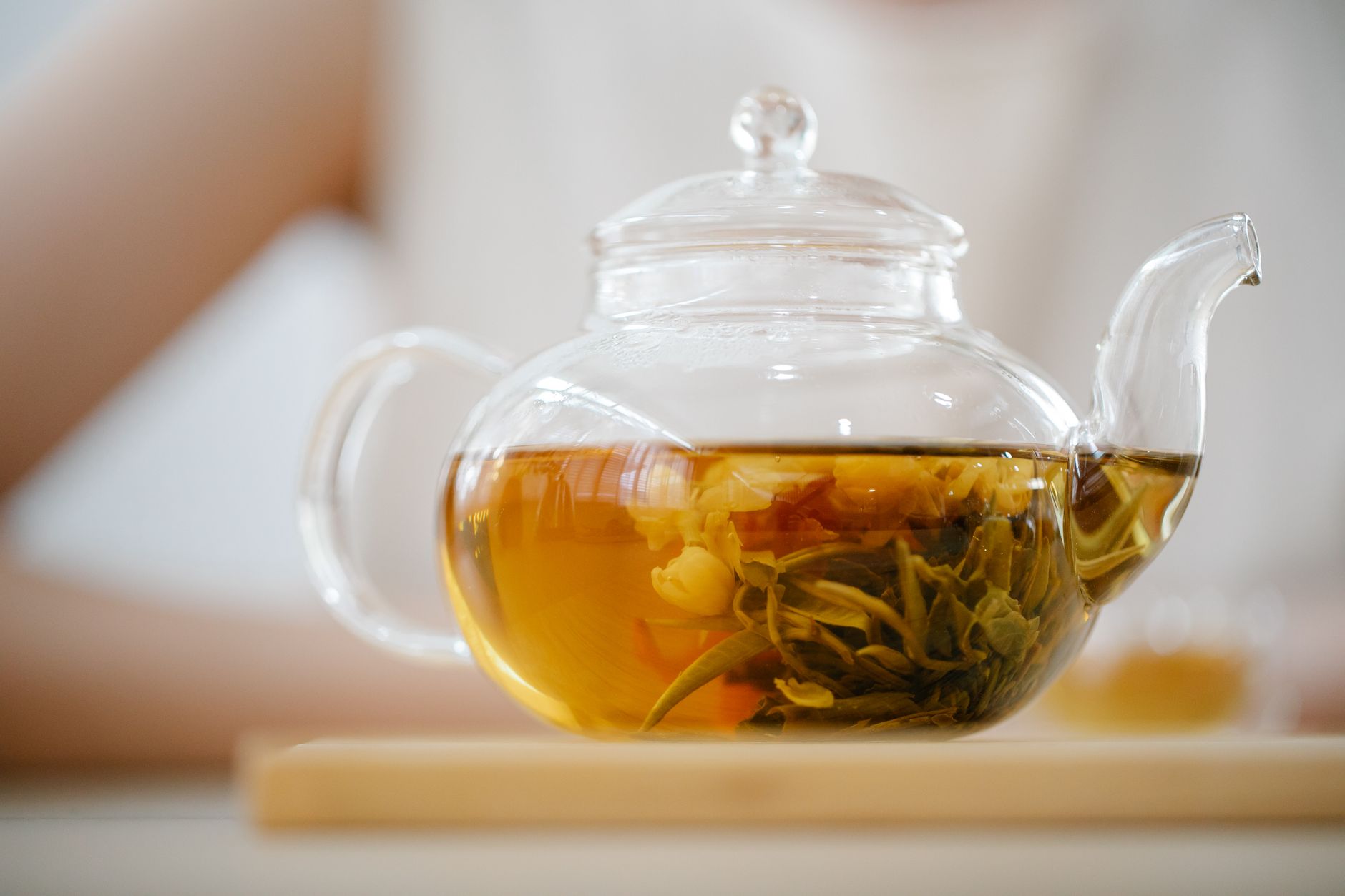 Các loại trà tốt cho sức khỏe - Ảnh lưu trữ miễn phí về bàn, bình yên, các loại thảo mộc
