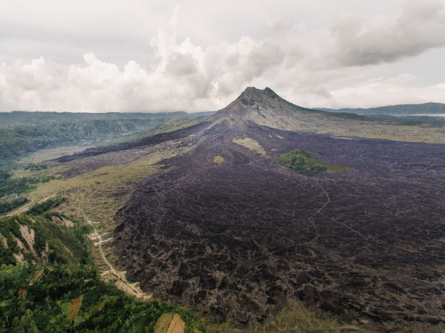 Tengchong Yunnan — The Volcanic Landscape