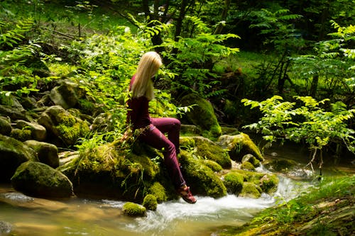 Free stock photo of beautiful, big river, iranian girl