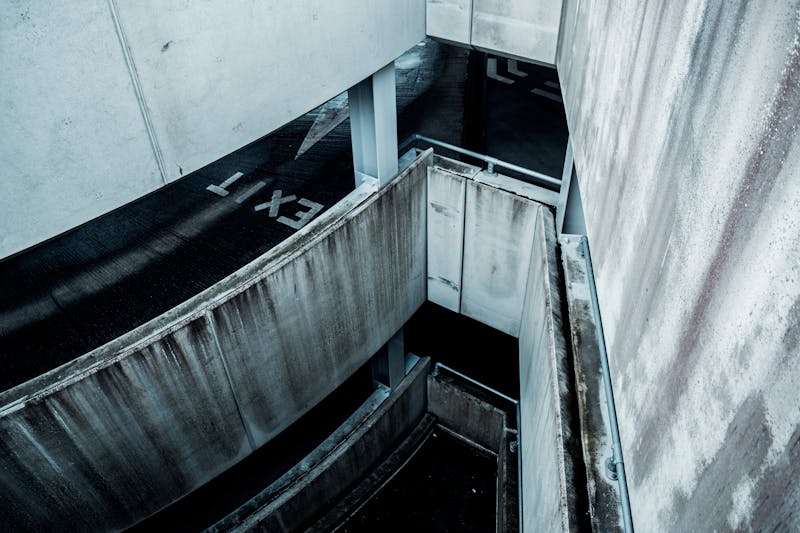 Commercial building with sealed concrete