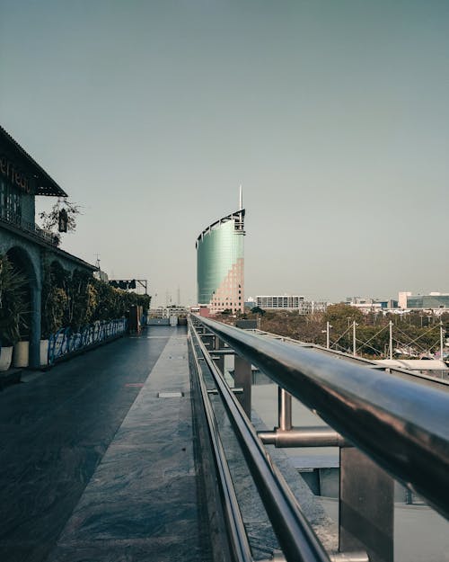 Foto profissional grátis de linhas principais, skyscapers