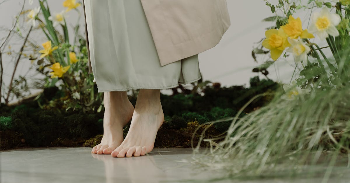 How to relieve foot pain from standing all day