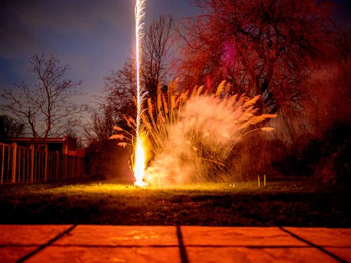 Time Lapse Fotografie Van Vuurwerk Tijdens De Nacht