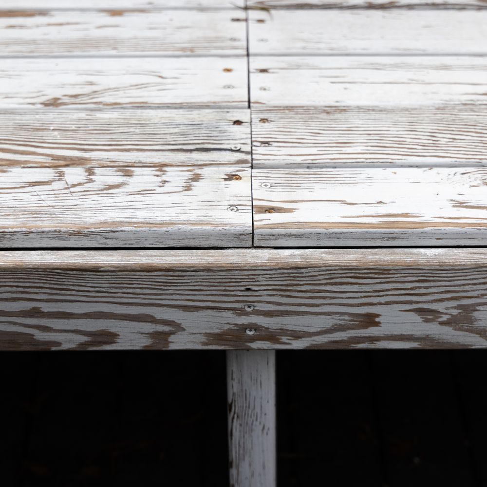 Fence and Decking Painting in Welling — quality trade paint going on in two coats