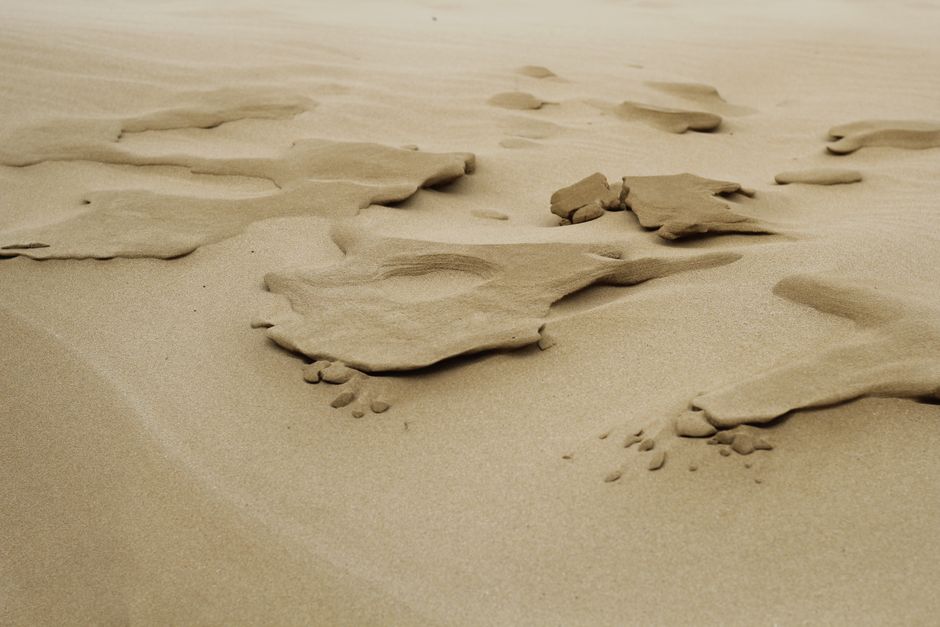 Inner Mongolia Singing Sand Dunes — The Singing Sand Phenomenon