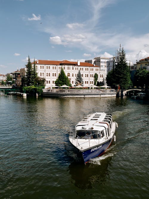 Gratis stockfoto met boot, gebied met water, transportsysteem