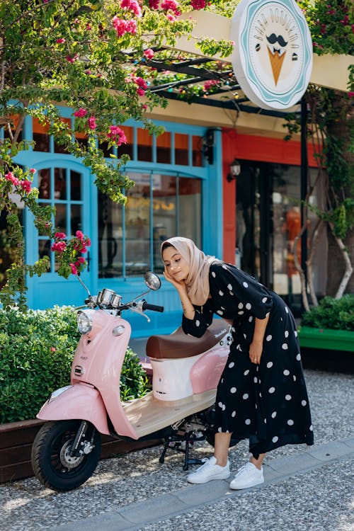 Gratis lagerfoto af fashionabel, hijab, kvinde Lagerfoto