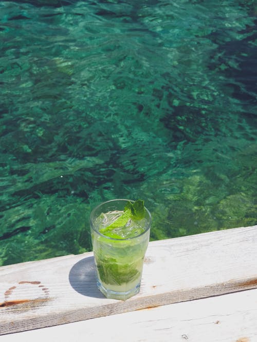 Free A Mojito by the Seaside Stock Photo