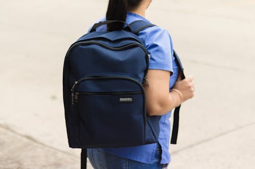Stylish School Outfits for Late-Summer Heat Waves
